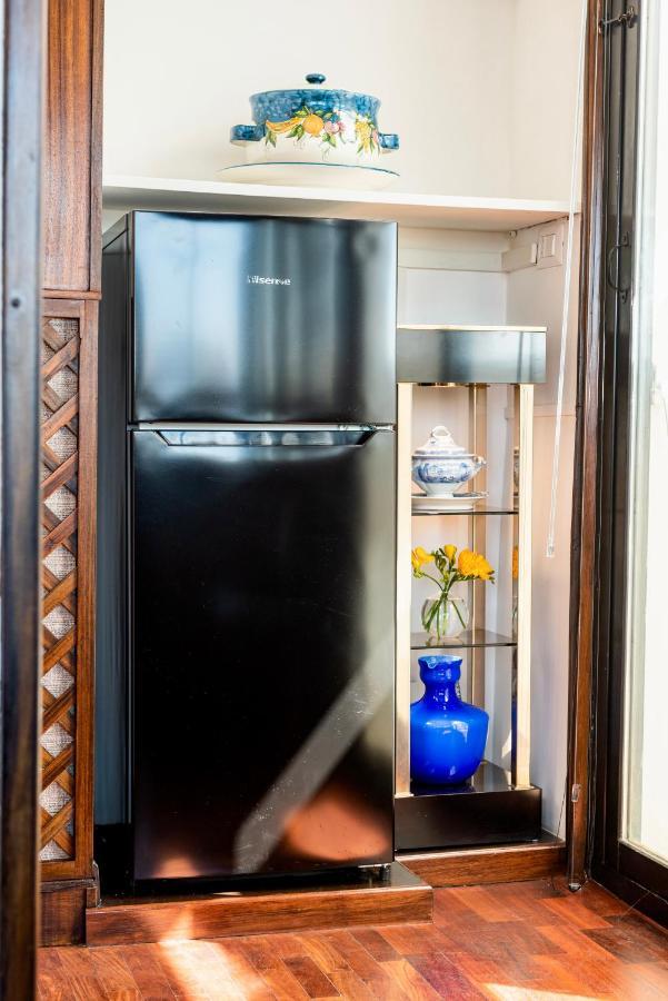 Mikka Studios: Luxury Apartment Bari Dış mekan fotoğraf